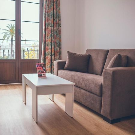 Apartamentos Puerta Sevilla Херес-де-ла-Фронтера Экстерьер фото